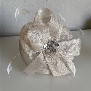 Elegant Cream Fascinator with Rhinestone Accents